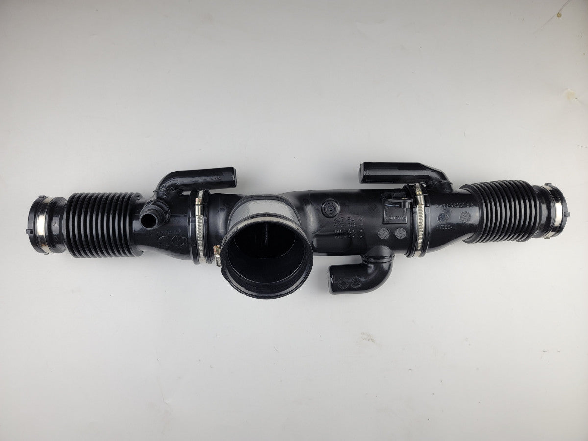 for JAGUAR XJ ( X351 ) 3.0L 2013-2019 GPP/JG/001A New Engine Air Intake Hose