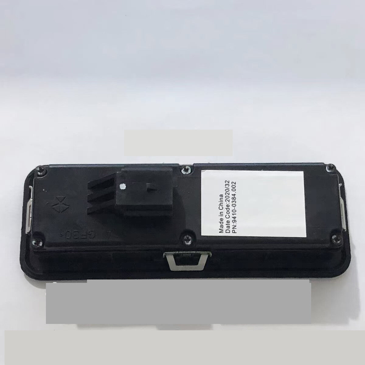 Suitable for Jeep Cherokee tailgate switch button - n