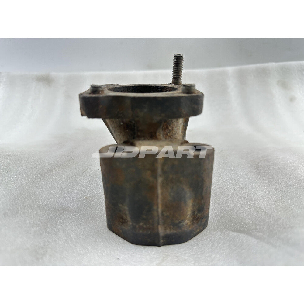 3TNV82 exhaust manifold is suitable for excavator engine parts.