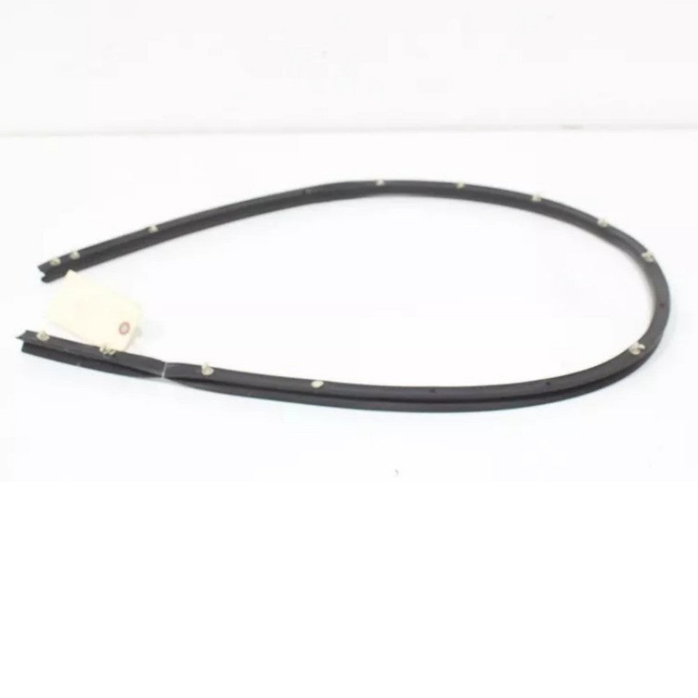 Parts NO# MD8BF02824AA Cover Rubber Strip 1pack Q