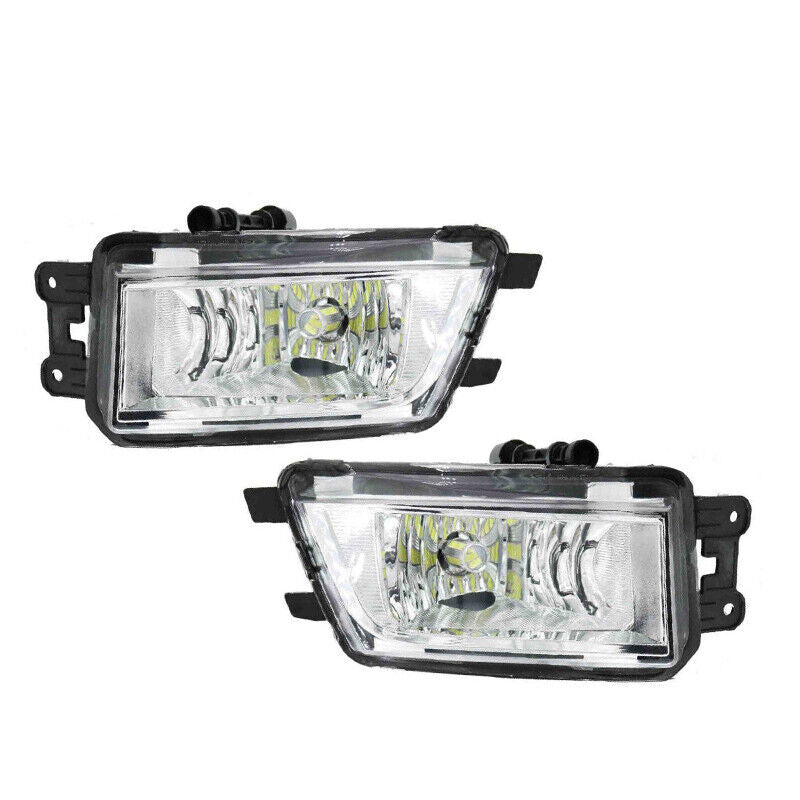 This kit is for Volkswagen for Passat B8 2016-2019 models and includes fog lights, grille cover, and trim.