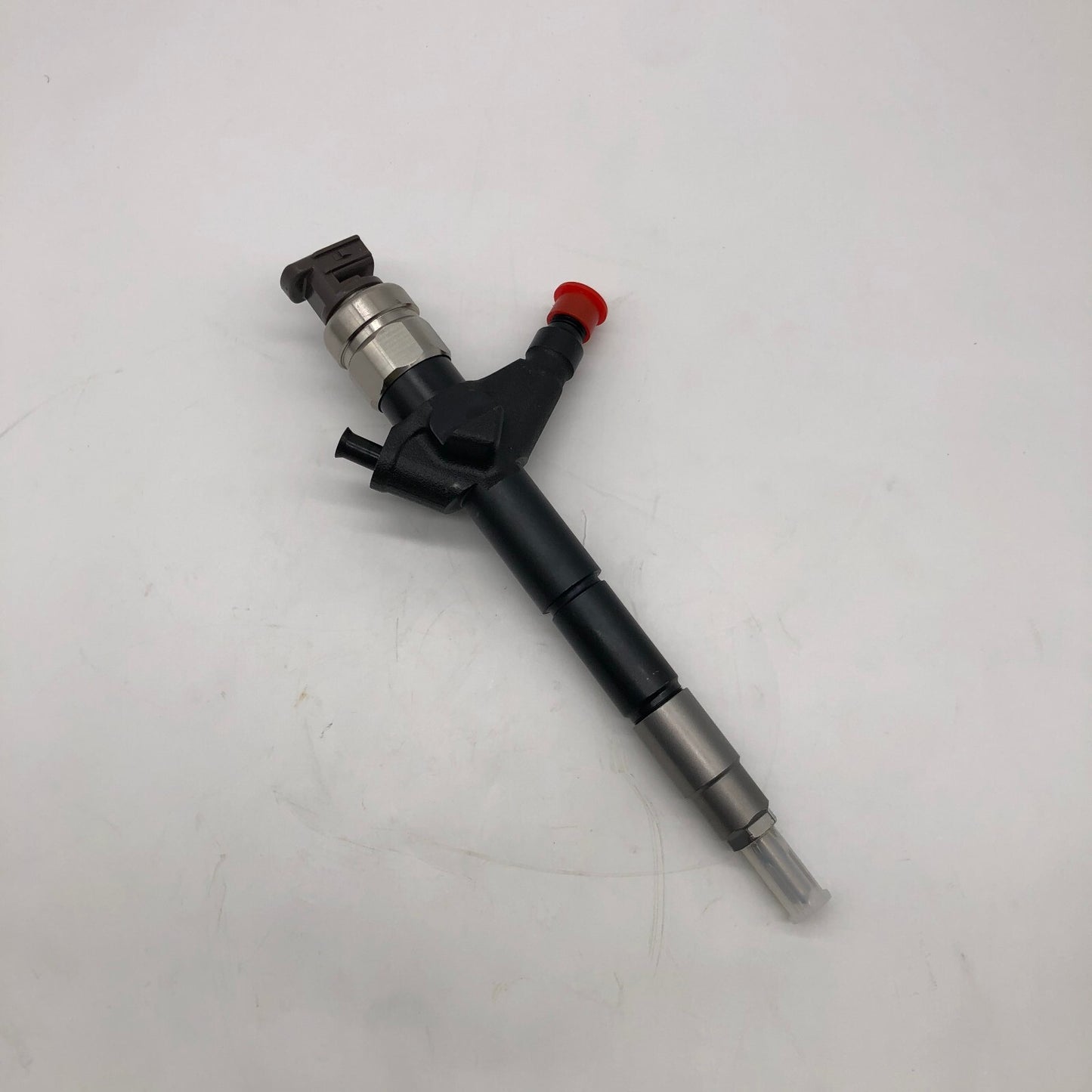 095000-6250 16600-EB70A DIESEL FUEL INJECTOR ASSEMBLY for TOYOTA for Nissan Navara