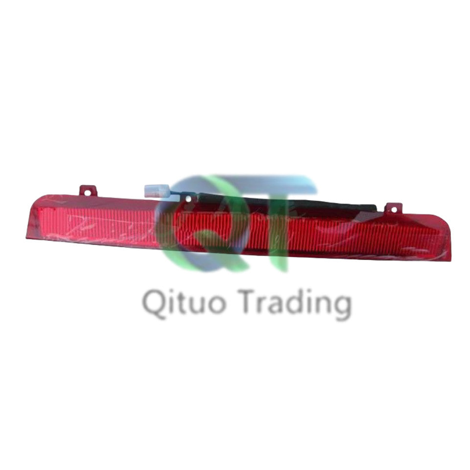 Suitable for modern Santa Claus - FE 2007 - 2012 Rear high-mount third brake stop light Q
