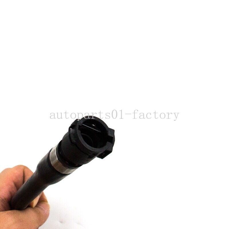 17127508013 Engine Water Tank Radiator Hose for BMW 7 Series 2002-2005 745Li