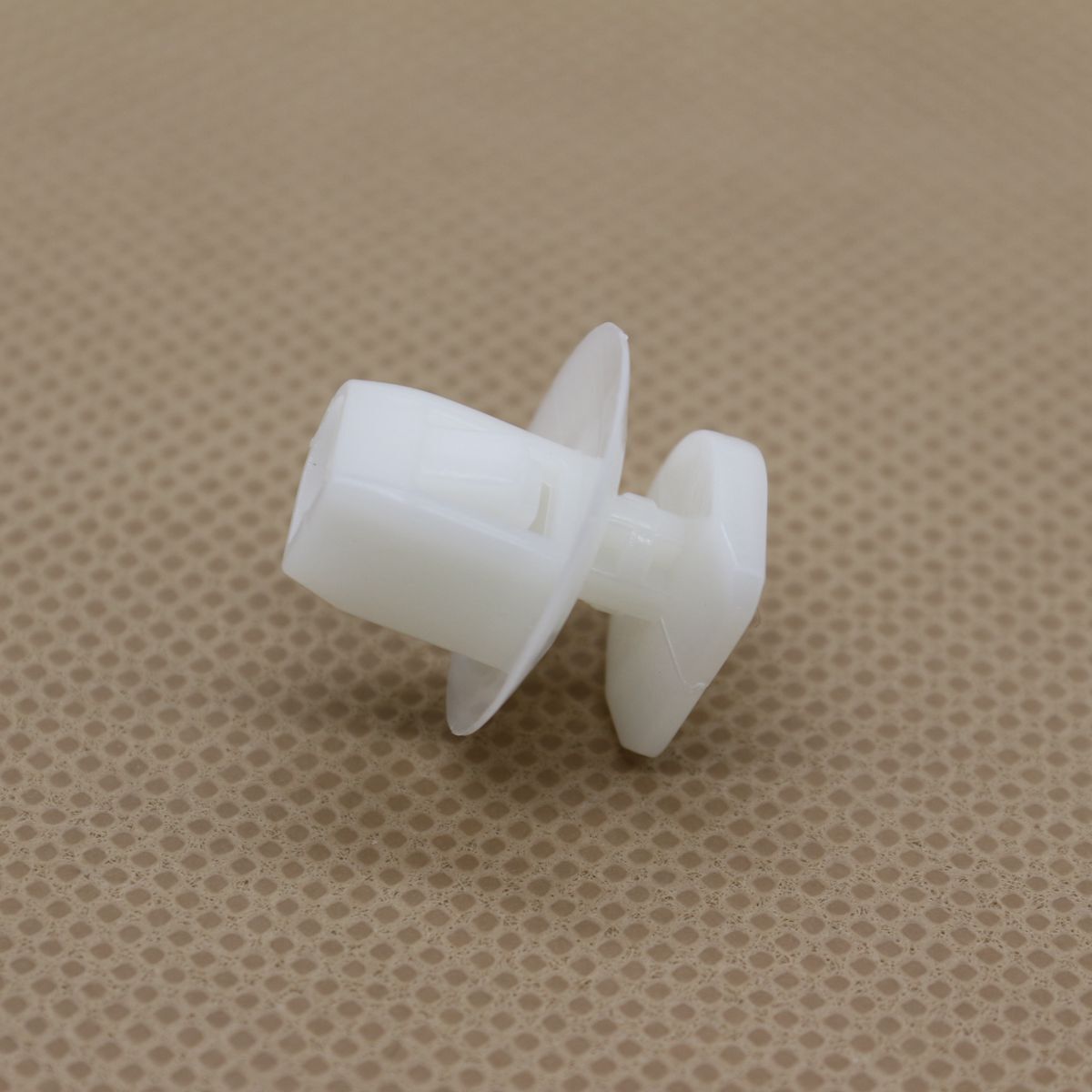 The all-new FRONT LEFT DRIVER power window switch is compatible with 2004-2010 for Citroen C4 models. 18965