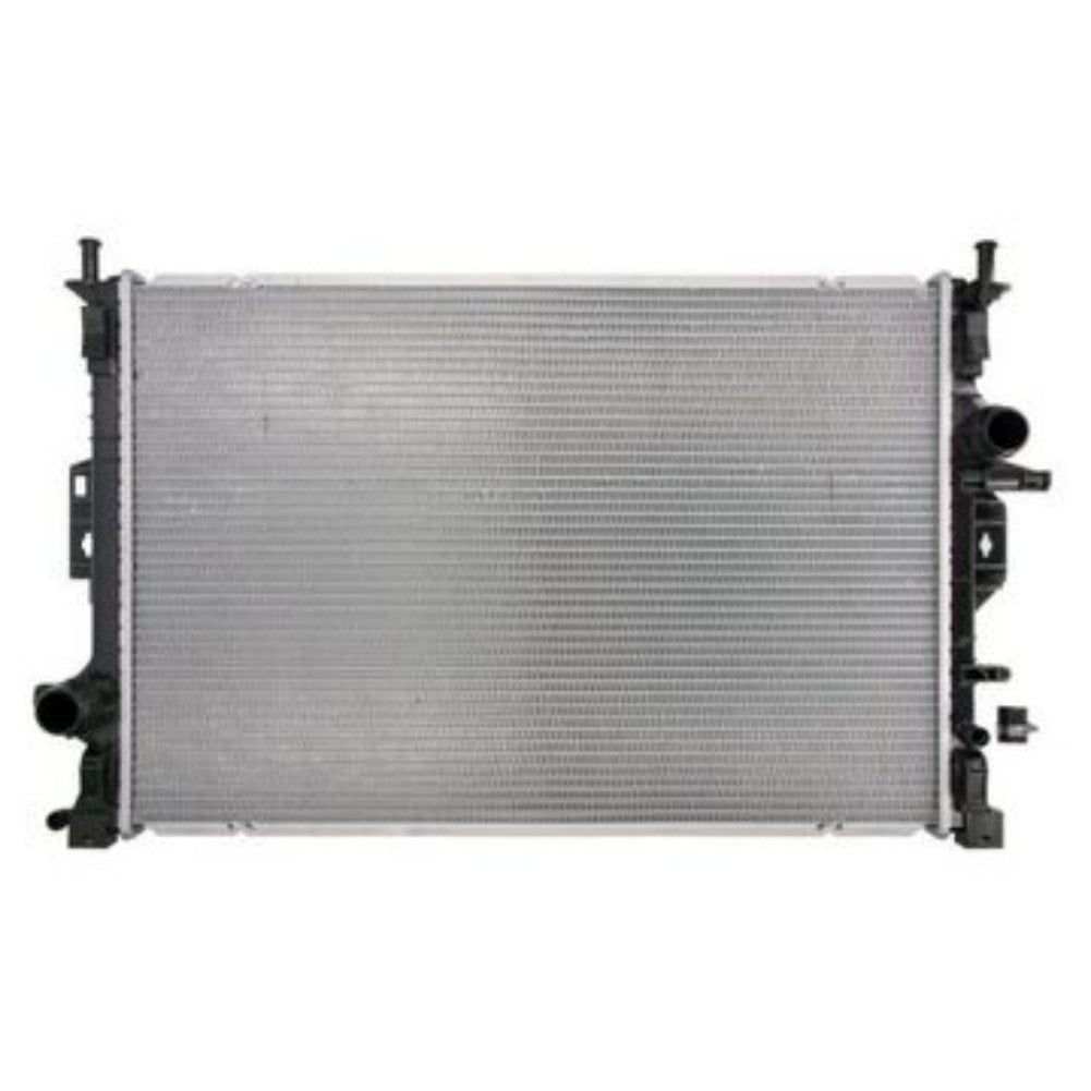 Radiator for Land Rover Discovery Sport 2015-2017 for Volvo XC70 2008-2016