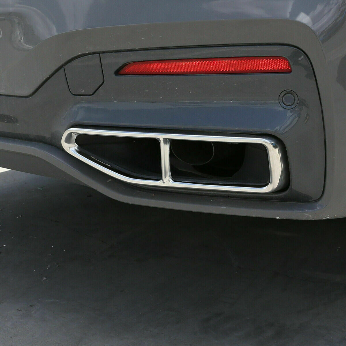 Black cup holder rear compartment storage box decoration suitable for Maverick 2022-2023- v