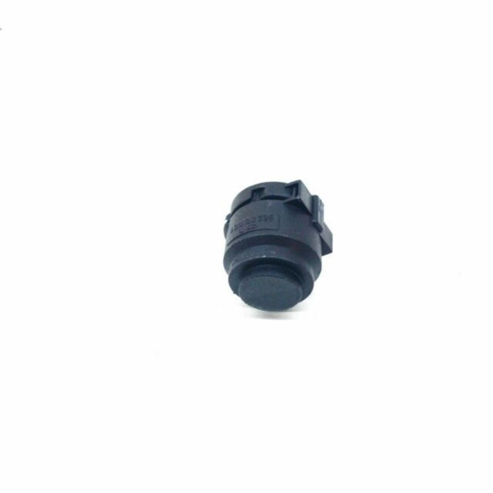4D0133335 Radiator End Stop Pipe Cap Cover for Audi for A4 for A8 02-09