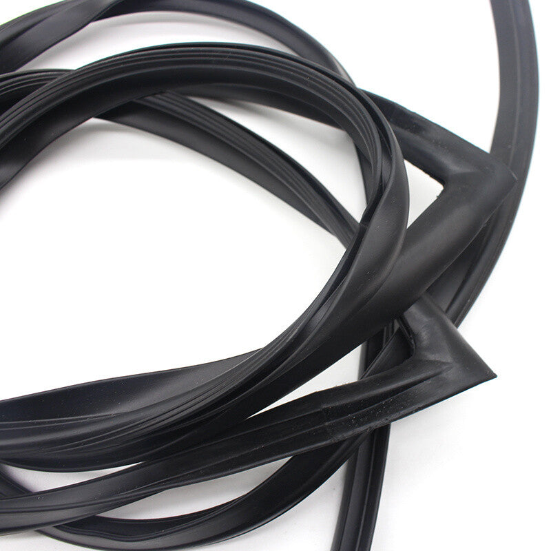 Windshield front upper mold decorative seal suitable for BMW 3 Series Coupe E92 05-2013