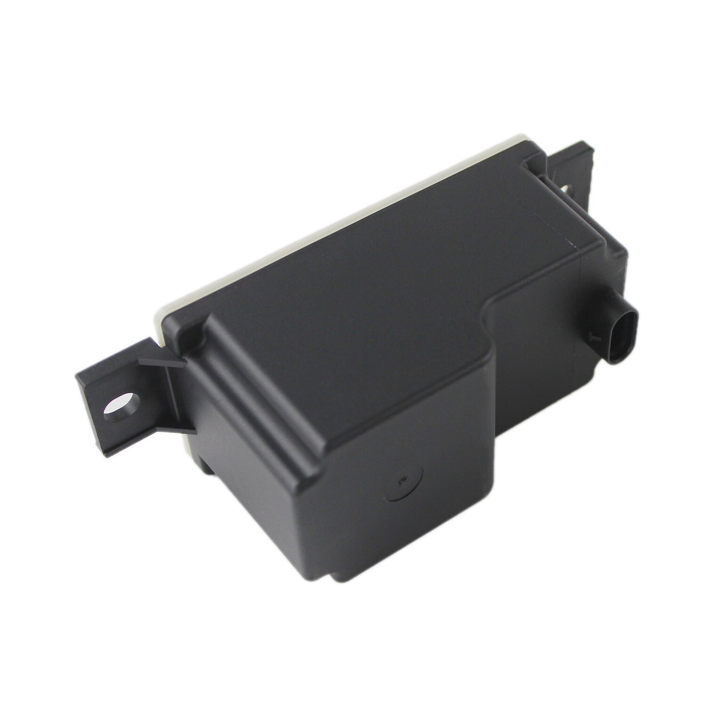 The W205 engine voltage converter module auxiliary battery is suitable for C-Class. n