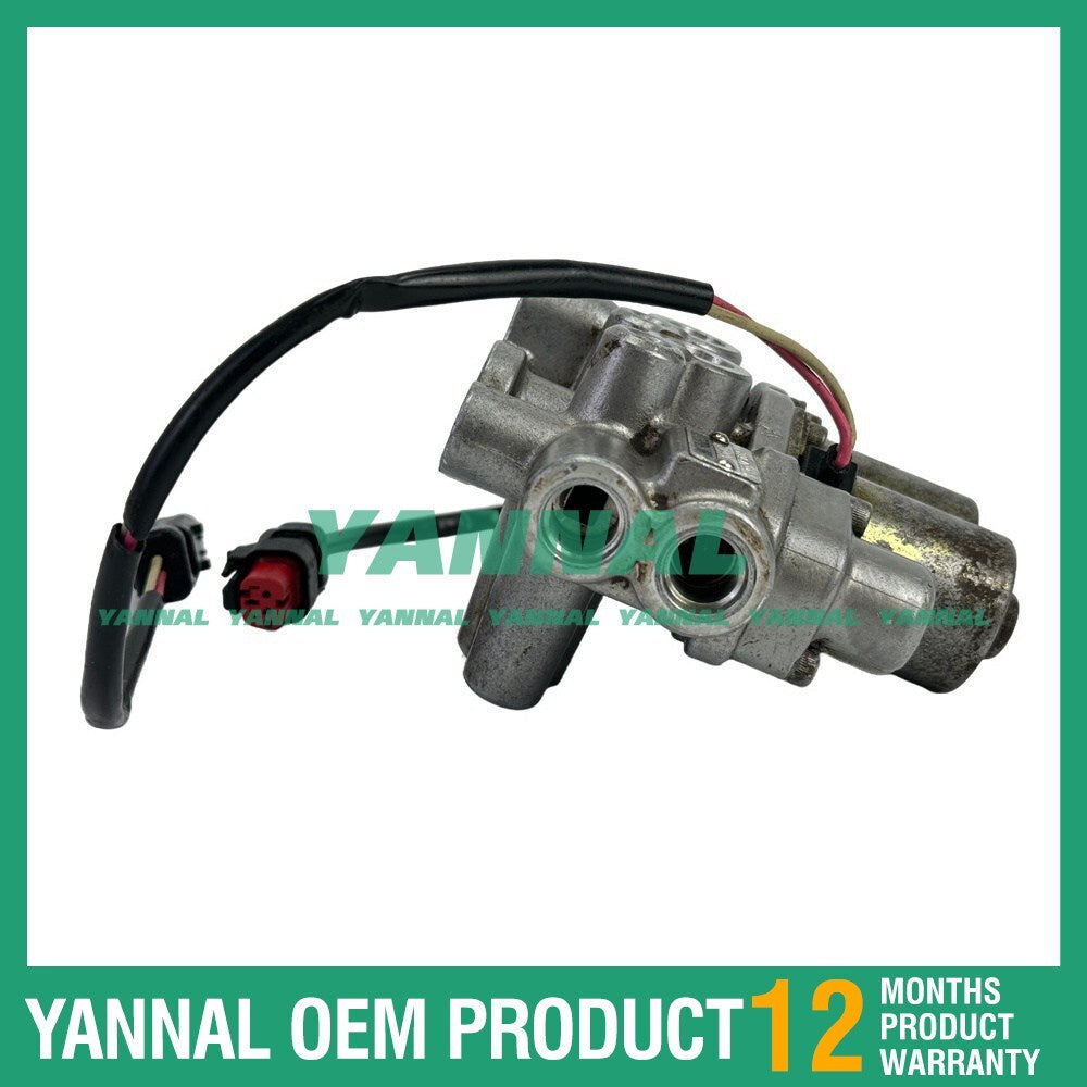 The differential rear preload pump is suitable for 4WD 4WD for Golf R 2010 - 2013 0AY598549A G