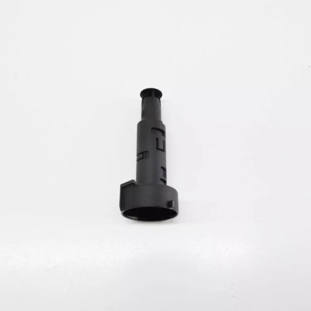 The transmission overflow pipe is suitable for Mercedes-Benz GLE C292 7252712101