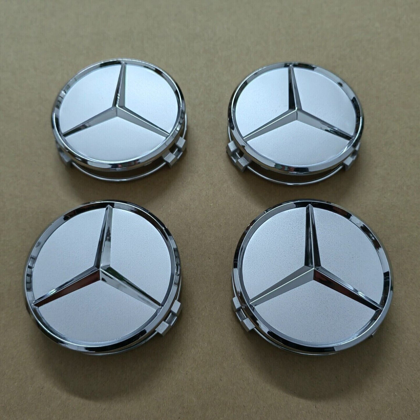 4-piece wheel center caps, silver 75mm rim badges, hubcaps 3