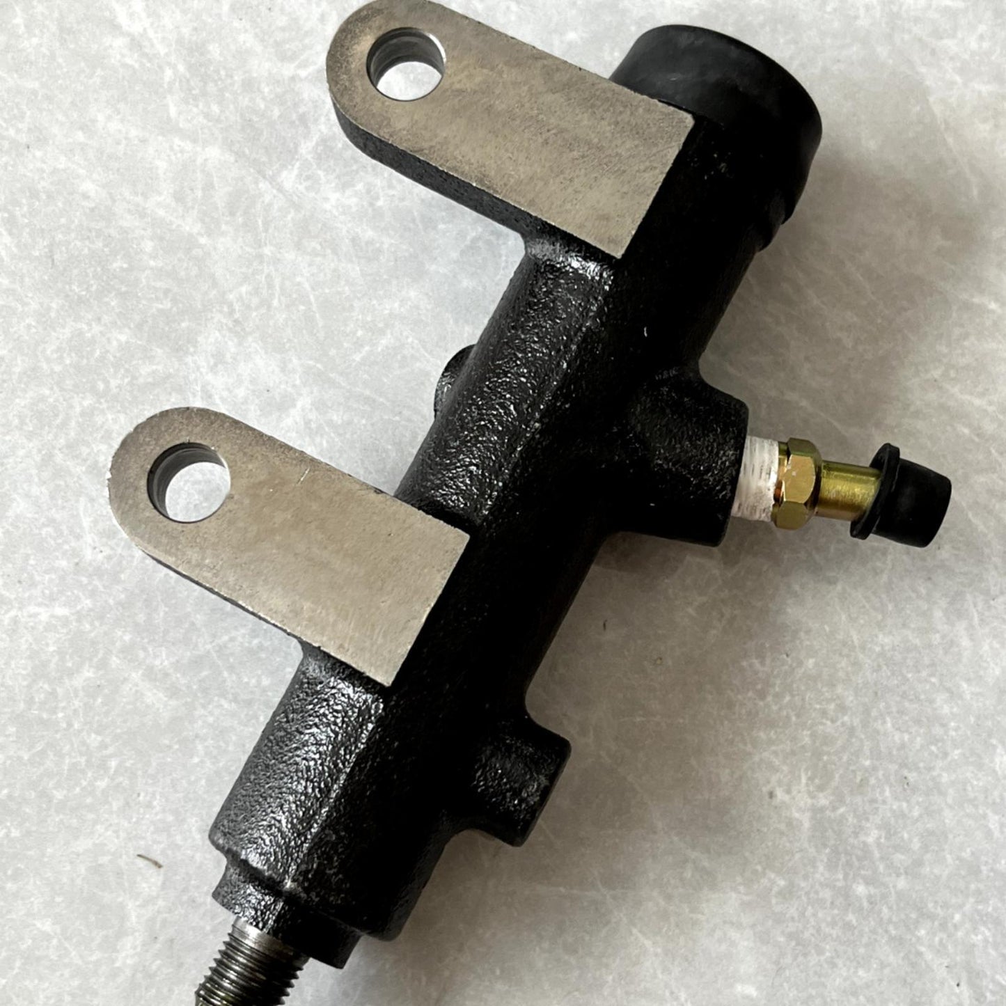 CLUTCH MASTER CYLINDER FIT for HINO MBS MGH F17E K13C FN FS FZ SERIES TRUCK