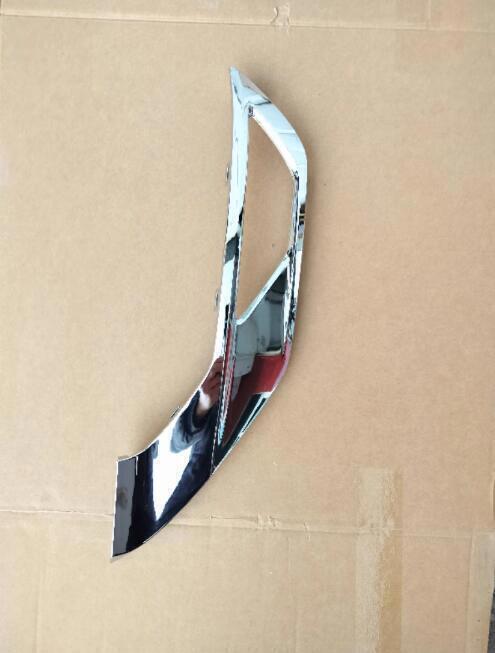 for Mitsubishi Outlander 22-24 Front Bumper Grille Side Strip Chrome ABS Trim 4x