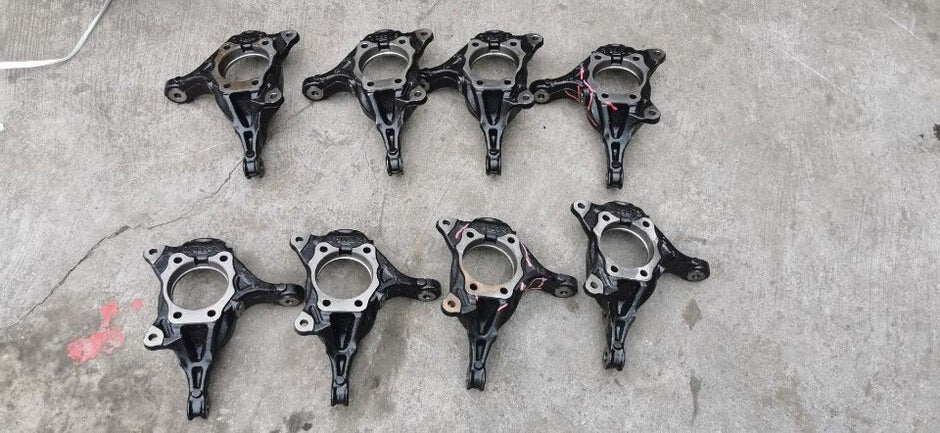 for Toyota Left Front Steering Knuckle for 2017+ for Camry 43212-06250 Q