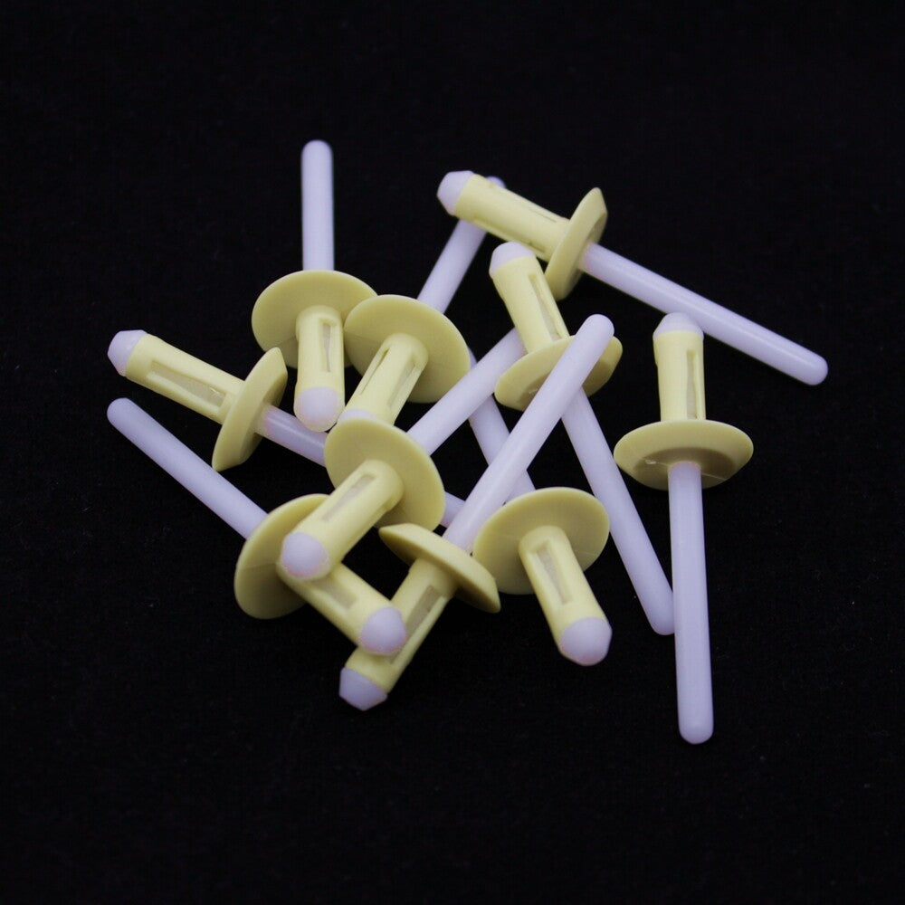 20Pcs Lock Yellow White Nylon Blind Rivet For GM 6.3mm 1/4 Hole 14070914