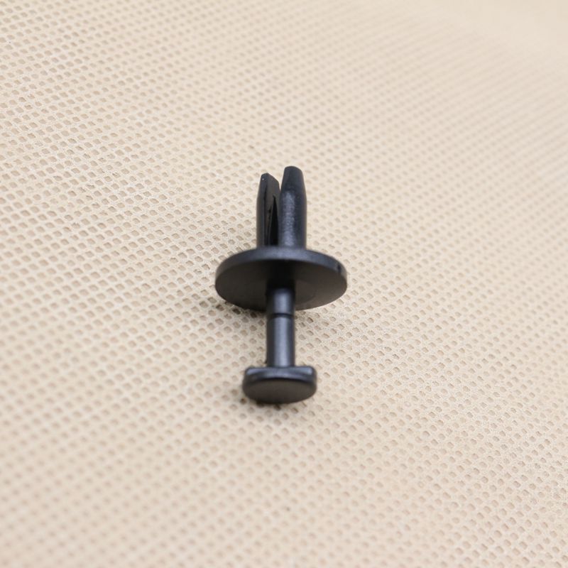 10-piece push-fit retaining clip rivets for Ford N805231S