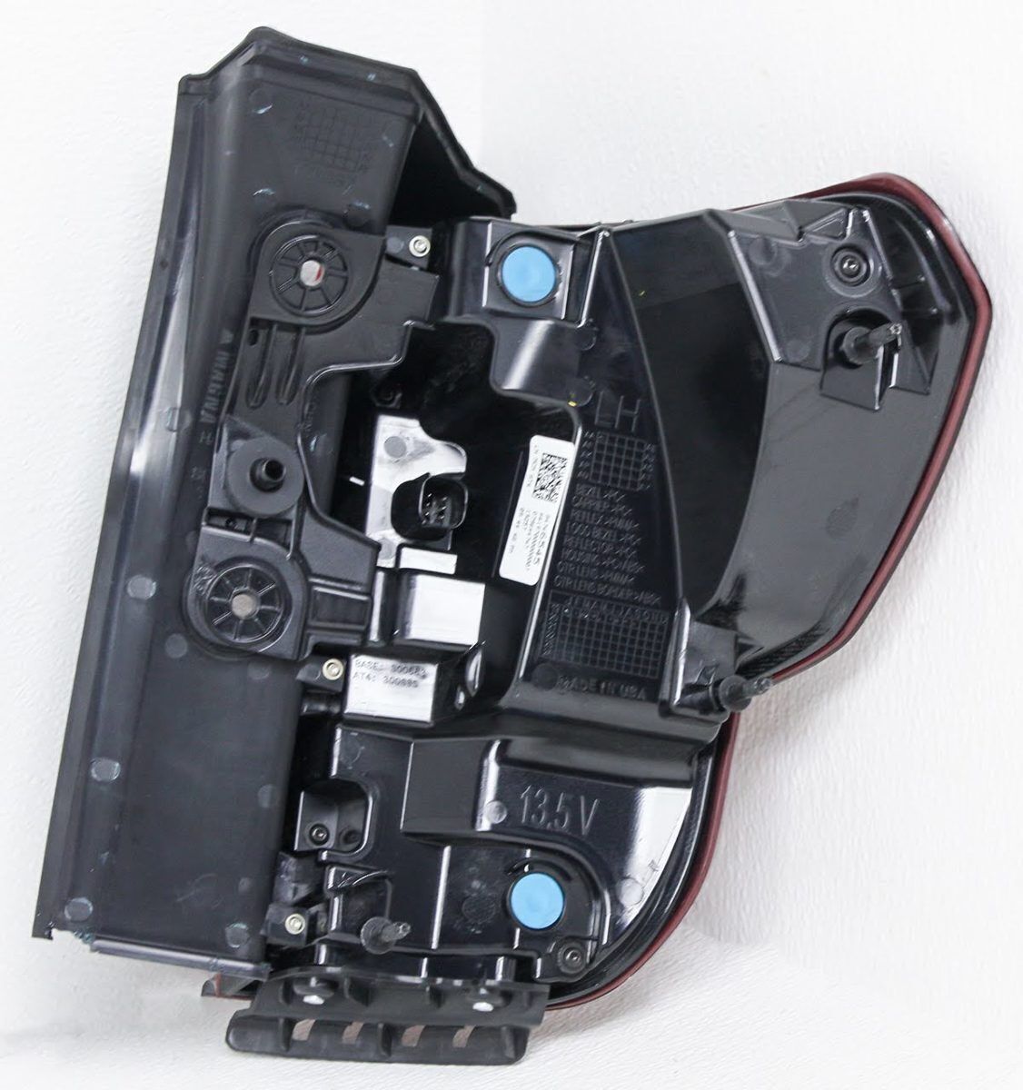 Left rear taillight for GMC Acadia AT4 2020-2023 drive