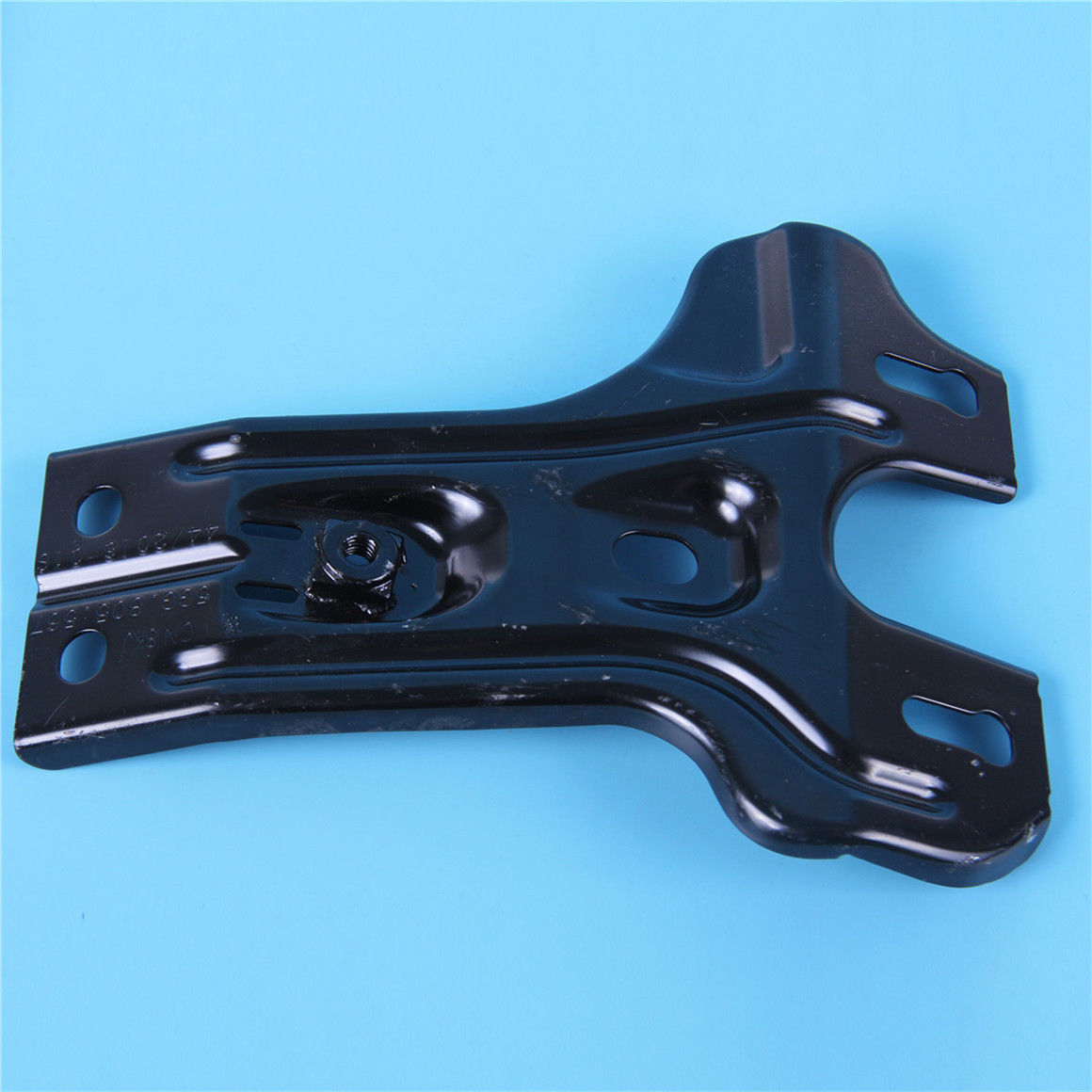 Range hood latch support bracket suitable for Volkswagen E- for Golf for Golf Sportwagen GTI 5G0805567