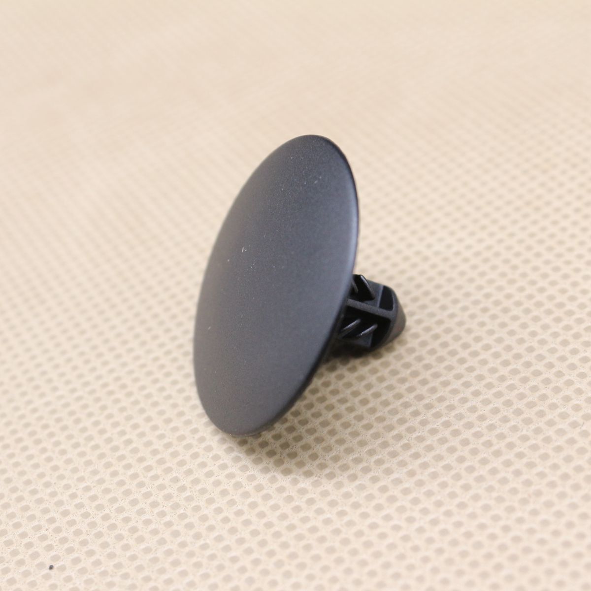 10Pcs Hood Insulation Retainer Clip For GM for Buick for Chevrolet 11571159