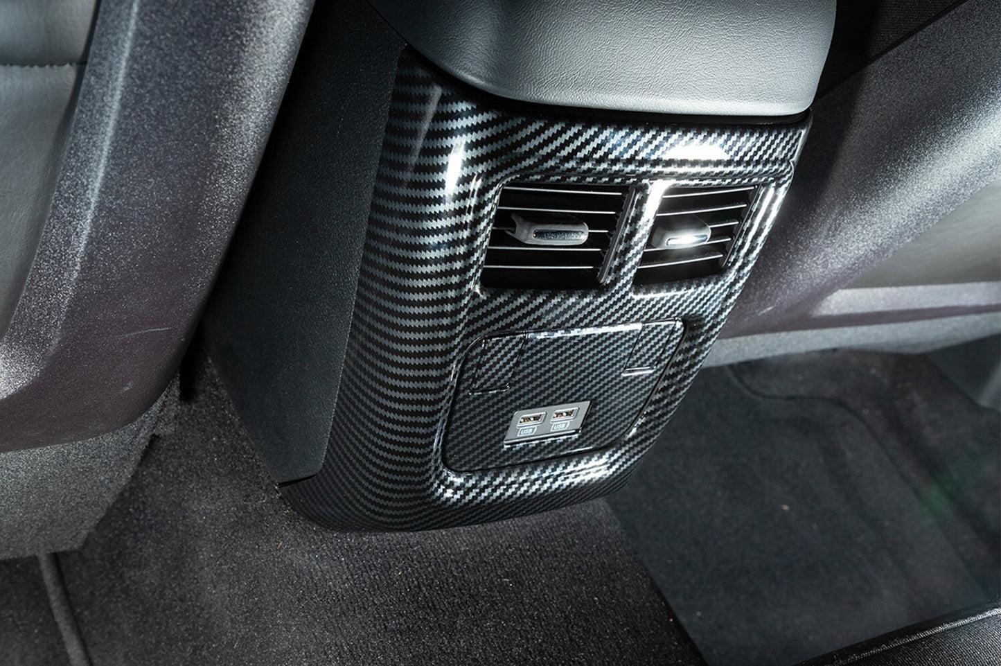 for Dodge Charger for Chrysler 300 Rear Air Outlet Vent Panel Trim Carbon Fiber