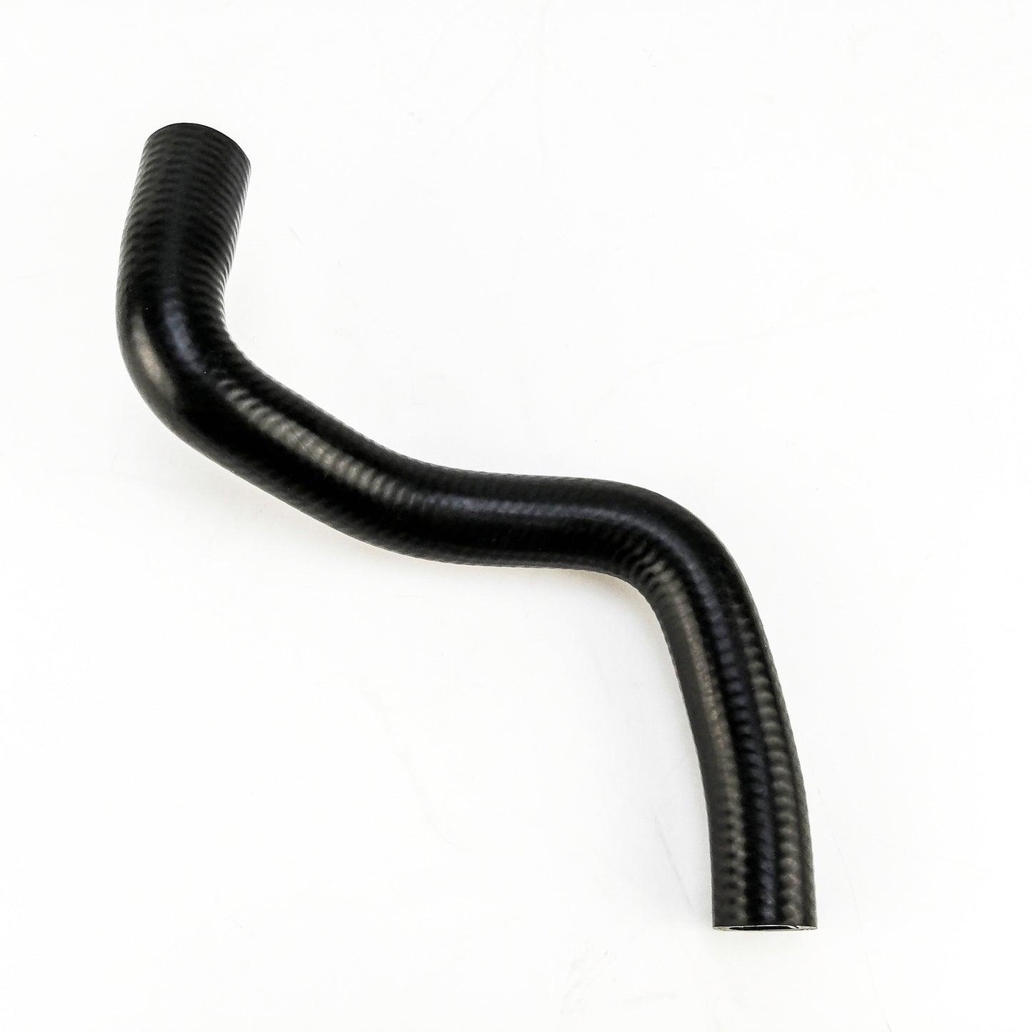Engine Coolant Water Pipe 2465010258 for Mercedes Benz CLA/GLA/A/B Q
