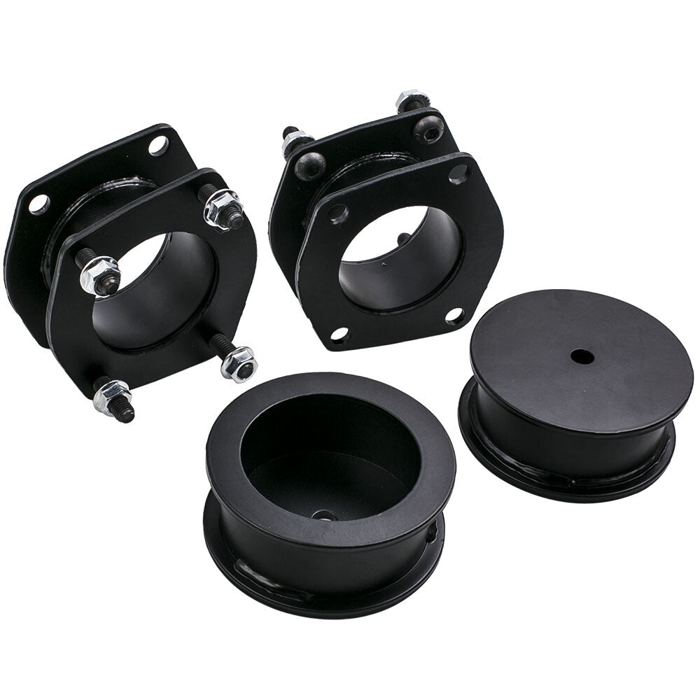 3-inch front and 2-inch rear leveling lift kit with suspension lift strut spacing suitable for Commander XK