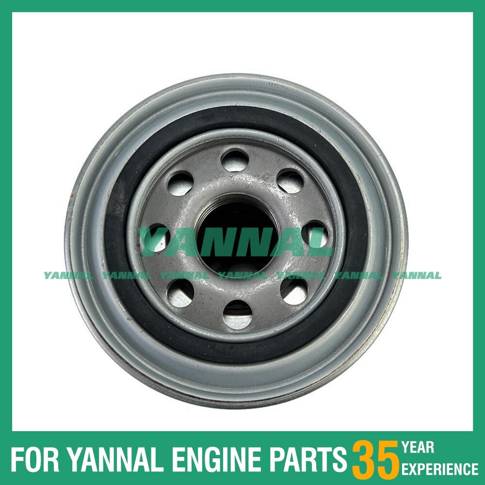 7020038 Oil filter is suitable for S4E-