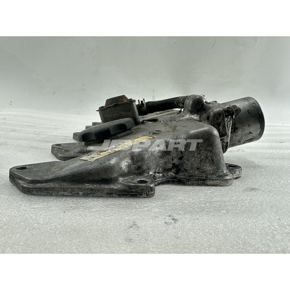4LB1 Valve Chamber Cover for Isuzu Diesel Parts -