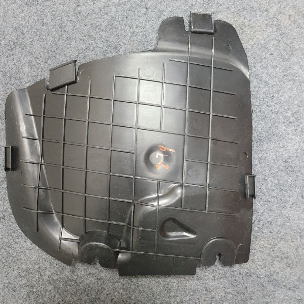 Fanta access cover for Mercedes C300 W205 14-21 Q