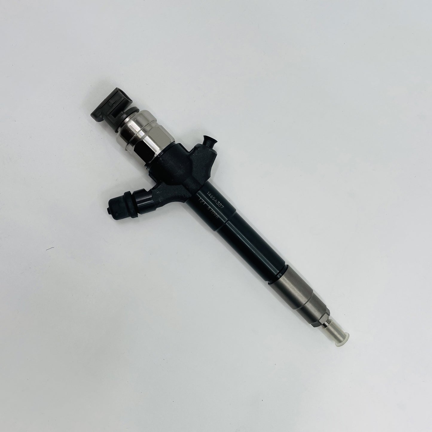 4X Fuel Injector 095000-8110 for Mitsubishi Triton Pajero L200 4M41 4M41T Engine