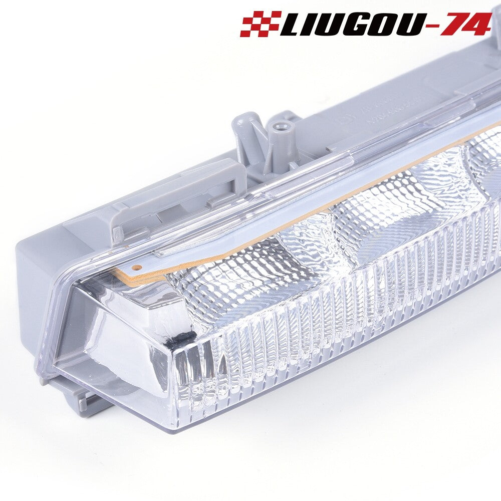Suitable for Mercedes W166 LED daytime driving running lights, 1 pair brand new- v