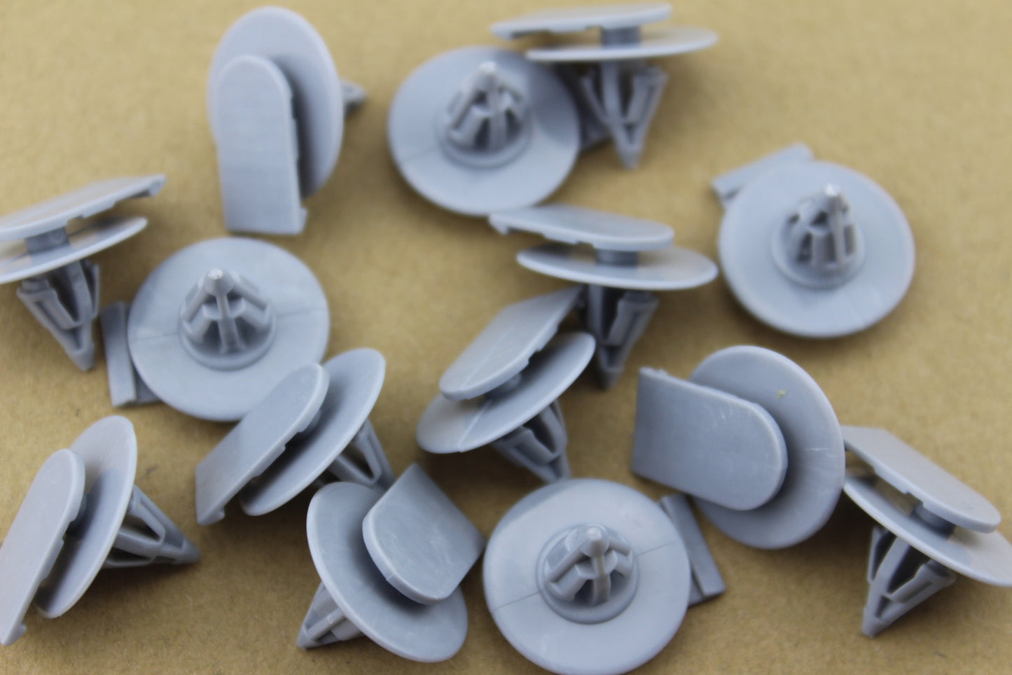 20 Clips for BMW for Mini -Cooper Trim Panel Fender Flare Moulding Retainer Fastener