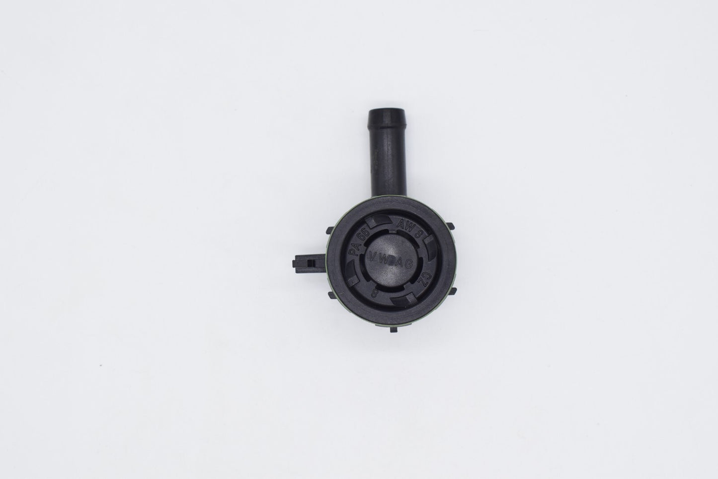 new for Audi A3 Sportback 8V PCV valve 04E103175 - n
