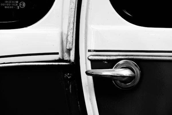 How to Fix a Car Door Handle: The Ultimate Guide
