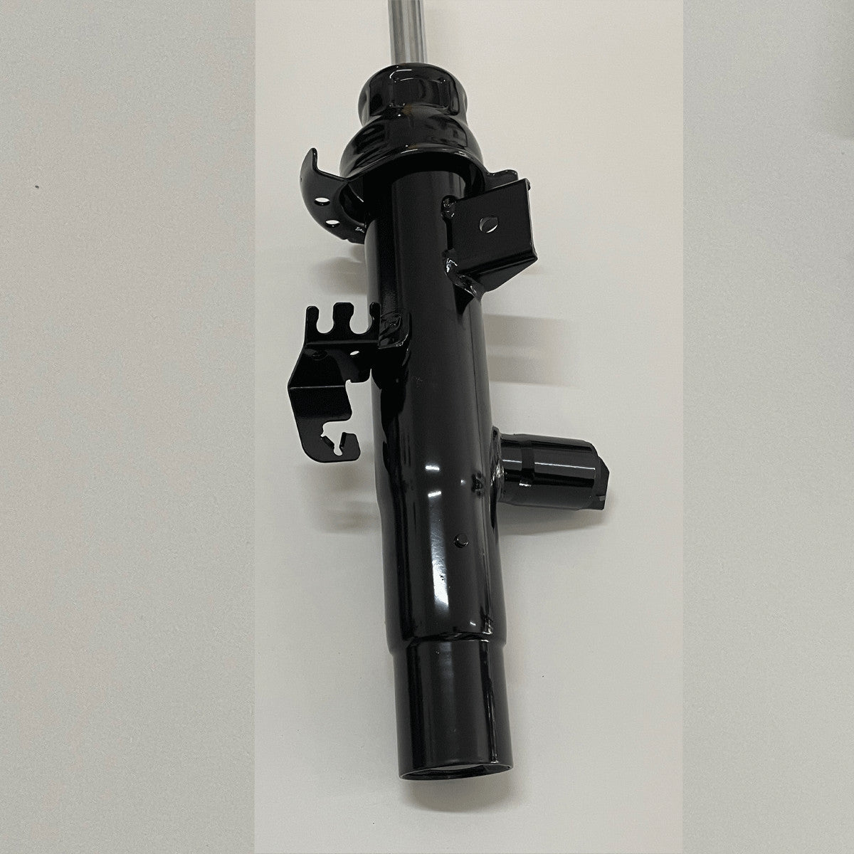 Front L/R shock absorbers suitable for BMW 3 Series F30 328i 330i 430i 435i 37106866515