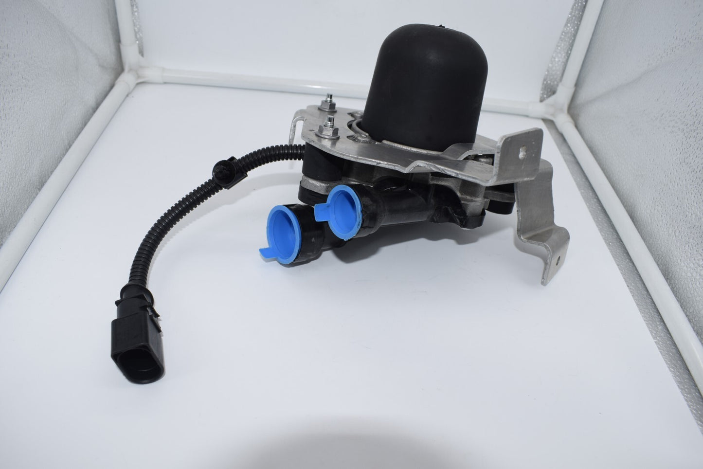 2005 - 2010 for VW for VW for JETTA for GOLF MK5 2.0L AIR INJECTION PUMP 07K959253A Q