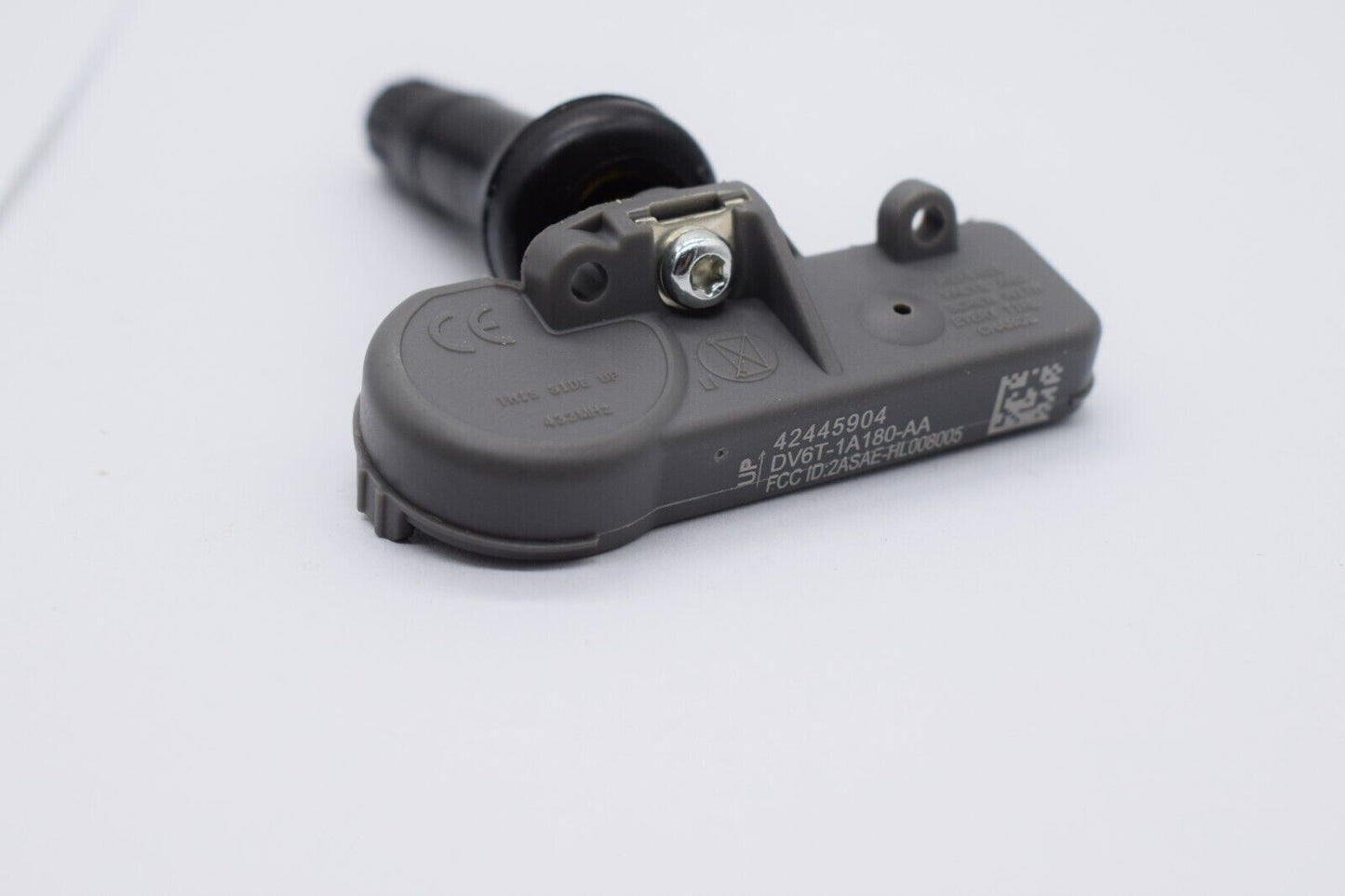4-pack Tire Pressure Sensors (TPMS) DV6T-1A180-AA for Escape, Expedition, and Explorer n