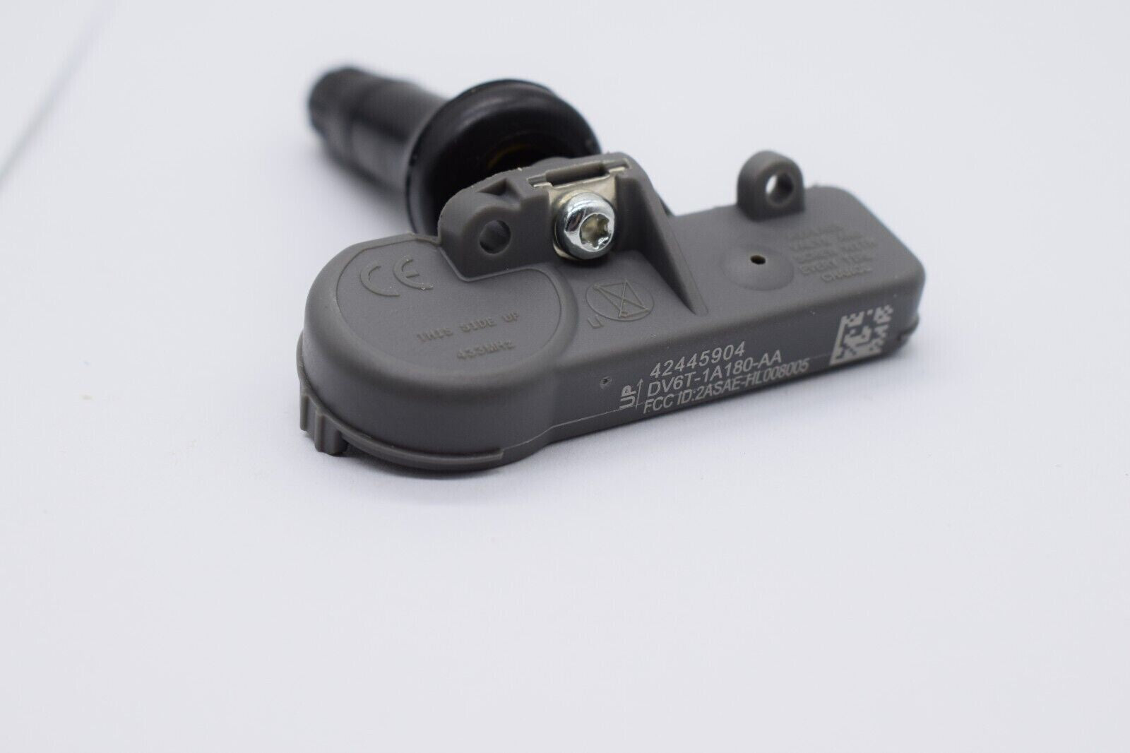 4-pack Tire Pressure Sensors (TPMS) DV6T-1A180-AA for Escape, Expedition, and Explorer n
