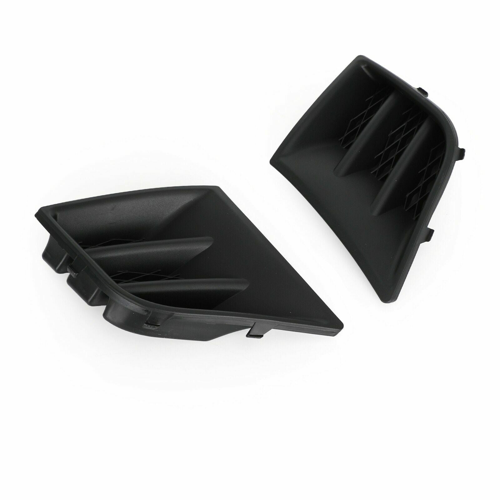 Suitable for Peugeot 107 models from 2009, 2010, 2011, and 2012, featuring dual front bumper fog grilles without light vents.