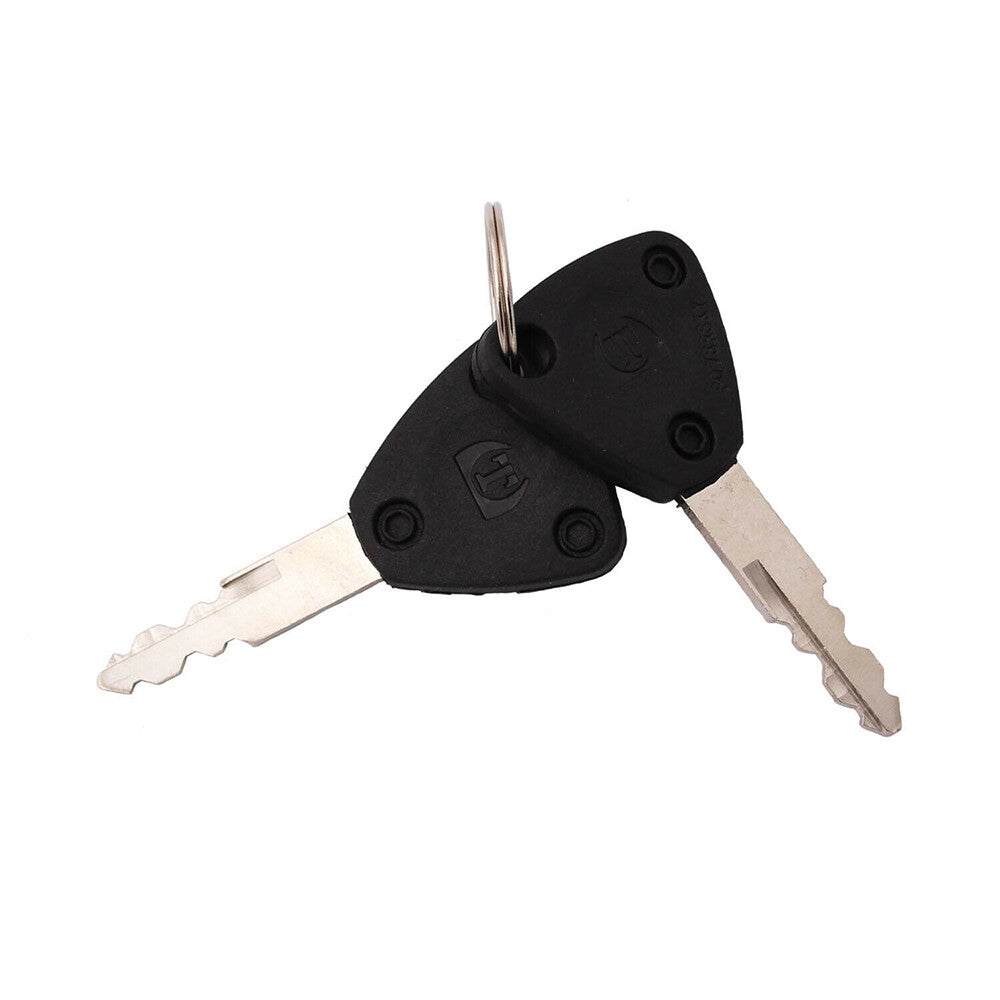 Ignition switch with master key lock and 2-button design suitable for Yamaha Maxim 400, 750, and 550 models manufactured in 1982-1983. Q