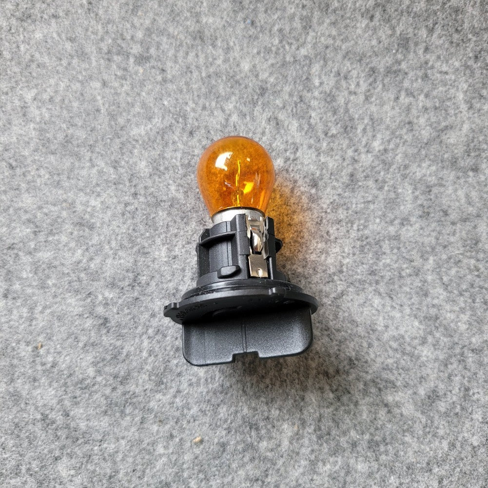 Front Headlight Bulb Socket for BMW F23 F22 X1 E84 13-19