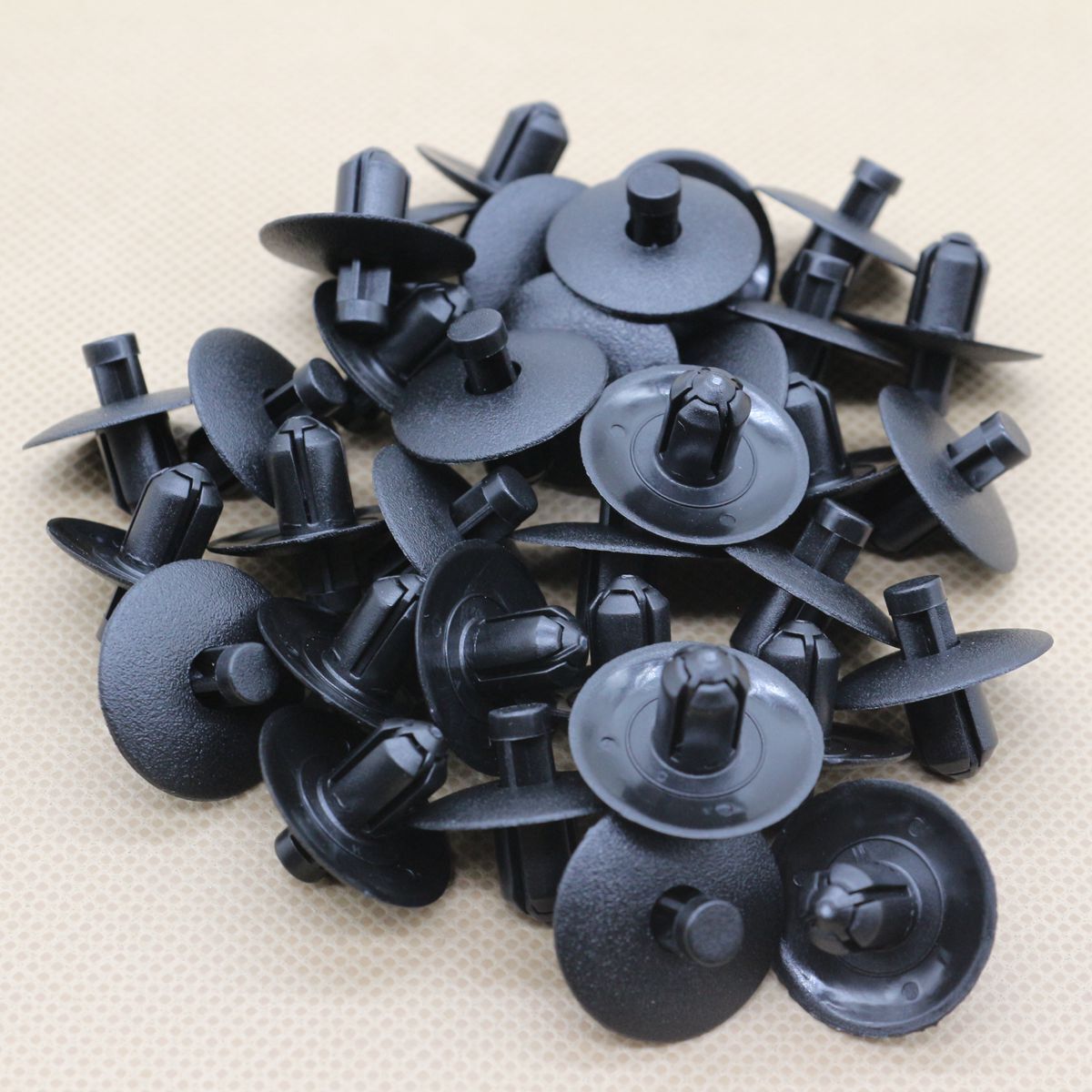 New 25Pcs Exterior-Applique Rivet WHT004994 for VW for Jetta for Passat