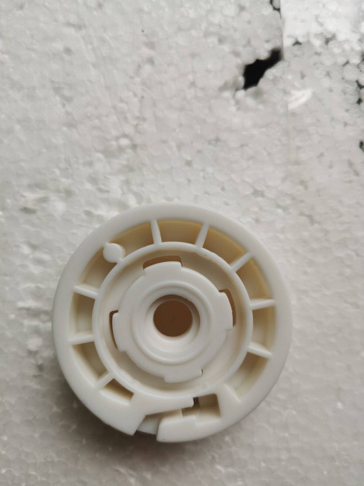 Spool Gears Glass Sprocket Plastic Glass for Hyundai for Tucson for Kia Optima82473D3000 Q