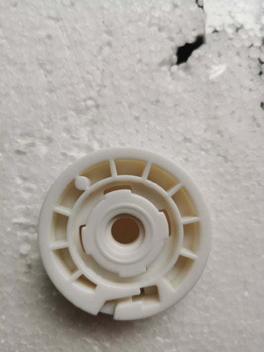 Spool Gears Glass Sprocket Plastic Glass for Hyundai for Tucson for Kia Optima82473D3000 Q