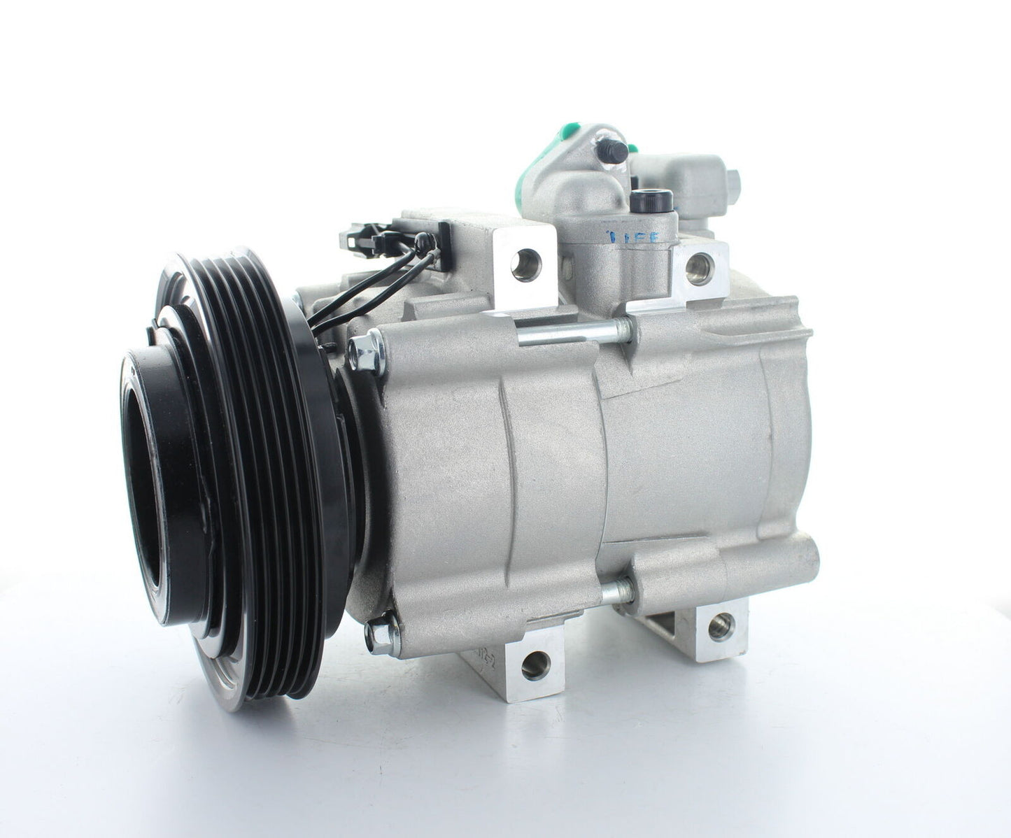 New A/C Compressor 97610-H1021 for Hyundai Terracan 2.9 CRDi 2001-2007