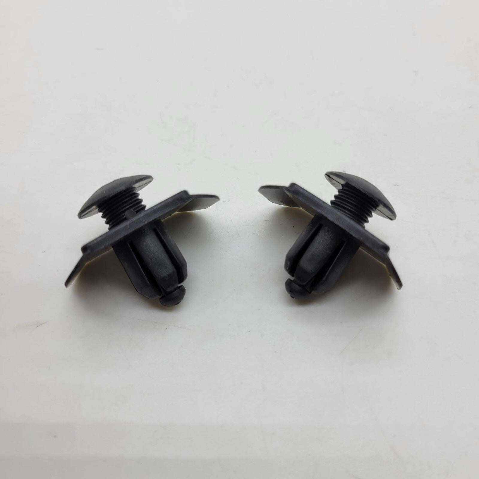 Air conditioning pressure sensor switch 9647971280 is suitable for Peugeot, for Citron, and for Fiat vehicles. D