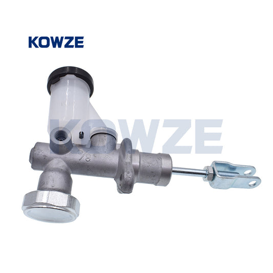 Clutch Master Cylinder Assy for Nissan Navara Hardbody King Cab 30610-3S108 Q