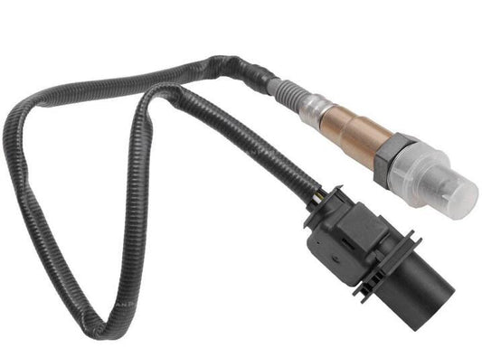 One upstream oxygen sensor is suitable for CLA250, CLA45, and GLA250/GLA45. n